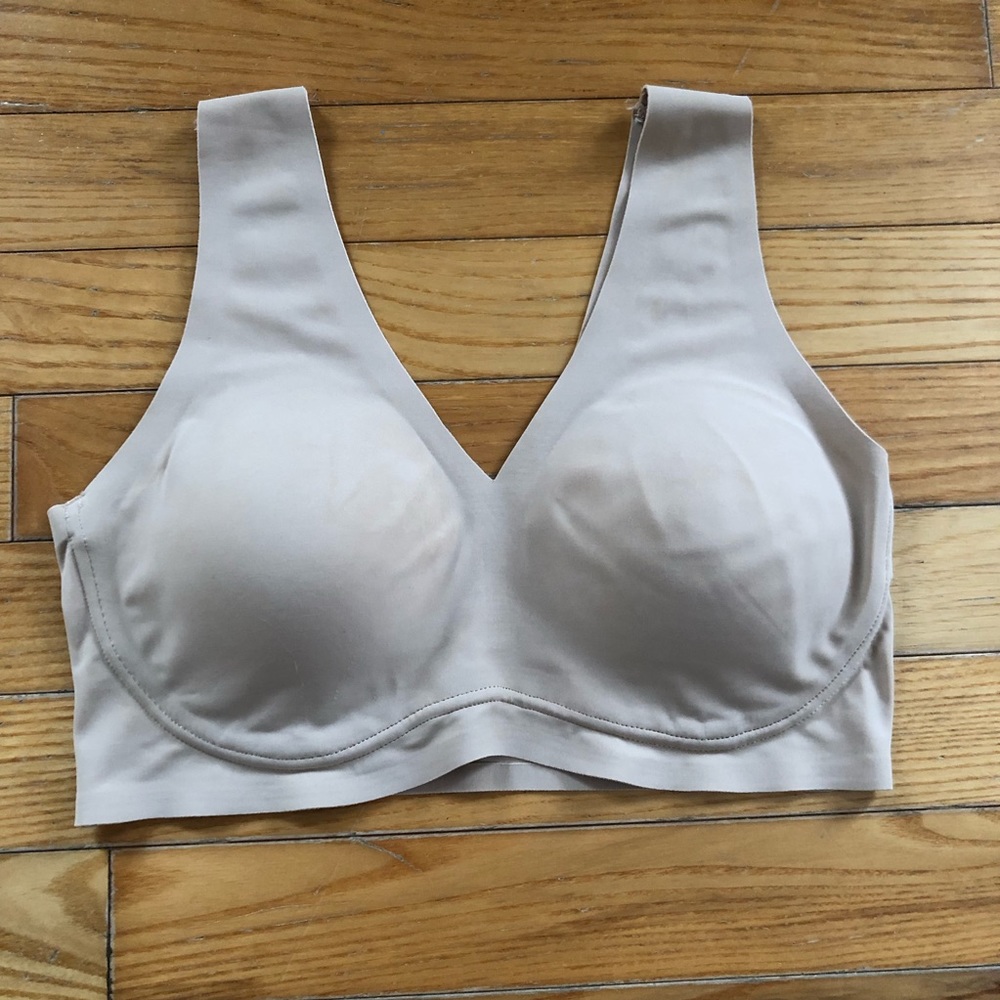 True & Co True Body Lift V-Neck Bralette